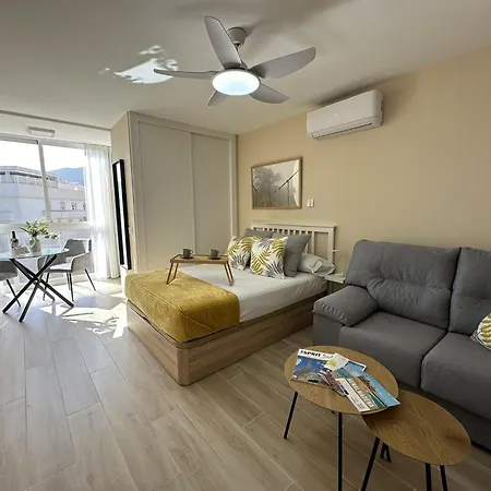 Estudio Centrico 10 Min A Playa En Apartment Benalmadena